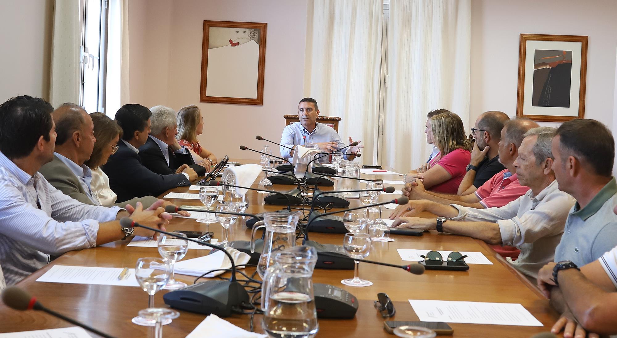 Reunión Federación Turística de Lanzarote (5).jpg