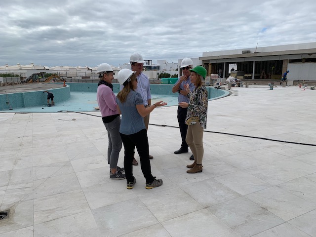 ASOLAN visita las obras del nuevo Hotel Lava Beach, primer 5* de Puerto del Carmen